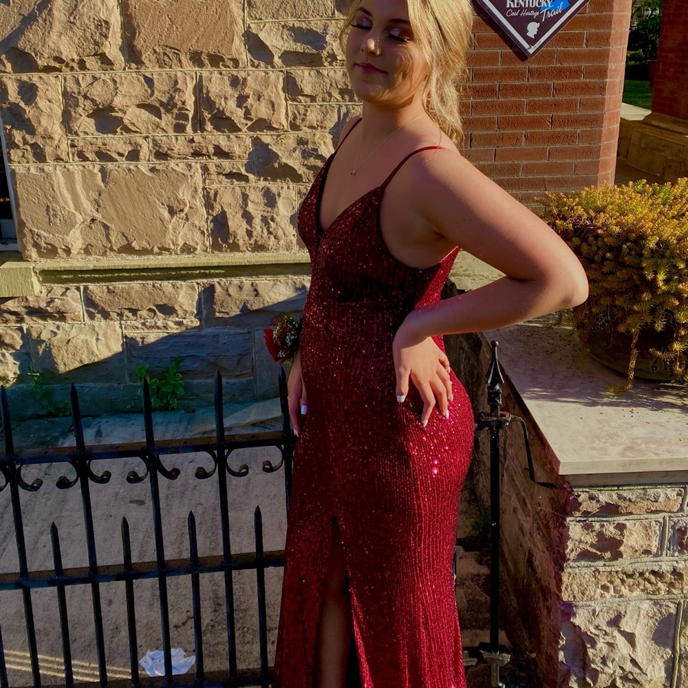 prom dress - Picture 1 of 4